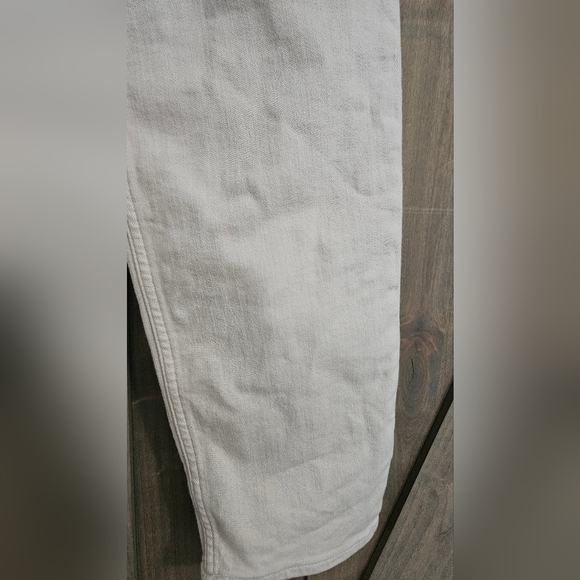 ATHLETA Flex Straight Ankle Jean In Bone. Size 4 - Picture 6 of 12